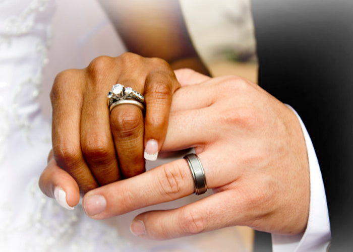 Couple Wearing Their Wedding Rings · Free Stock Photo