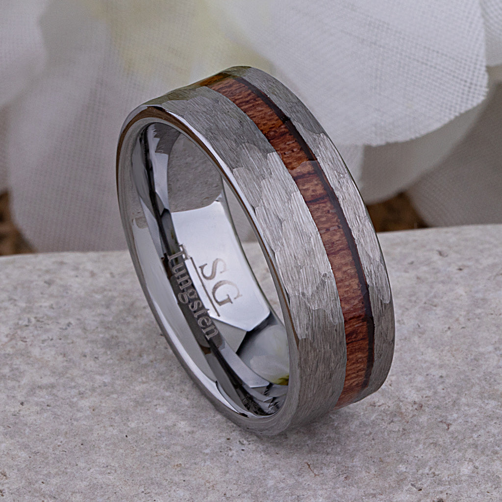 tungsten-wedding-band-ring-with-padauk-wood-inlay-for-men-or-women-promise-ring-for-friend-anniversary-ring-for-husband-or-wife