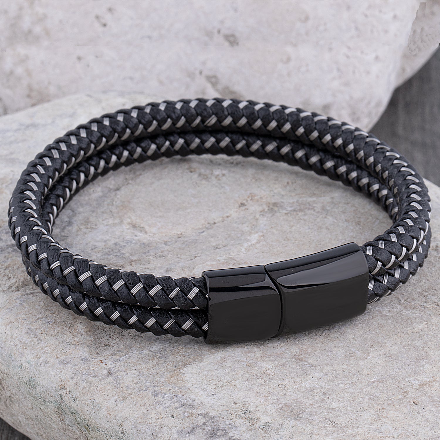 Stainless Steel Leather Bracelet Arrow Hand Rope Black Personalized Men's  Bracelet - China Men's Bracelet and Bracelet Fashion Jewelry price |  Made-in-China.com